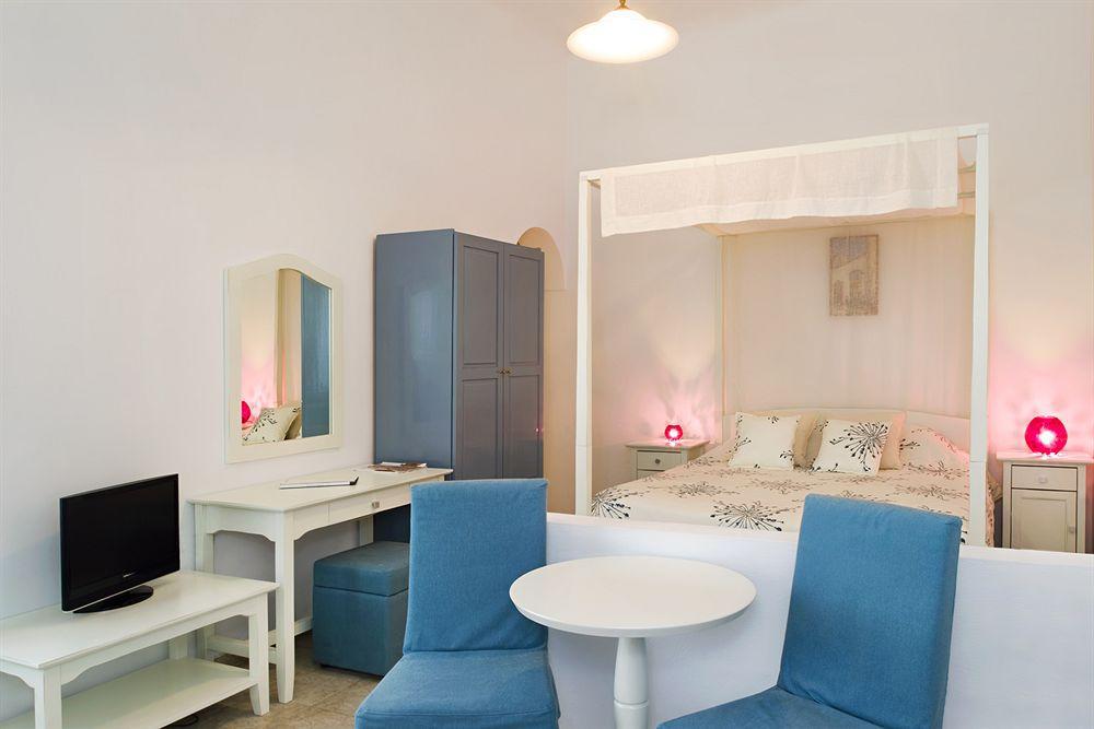 Nonis Apartments Fira  Eksteriør billede